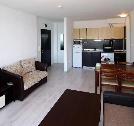 아파트 Robinson Beach Apartment 2 *